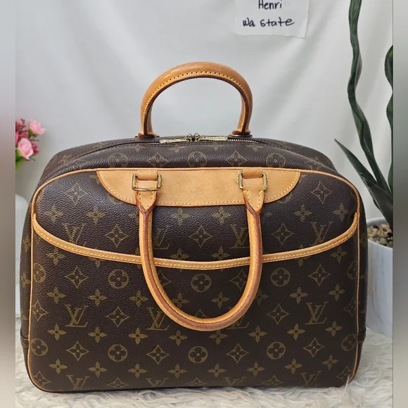 Authetic Louis Vuitton Deauville Brown Monogram - Picture 14 of 15